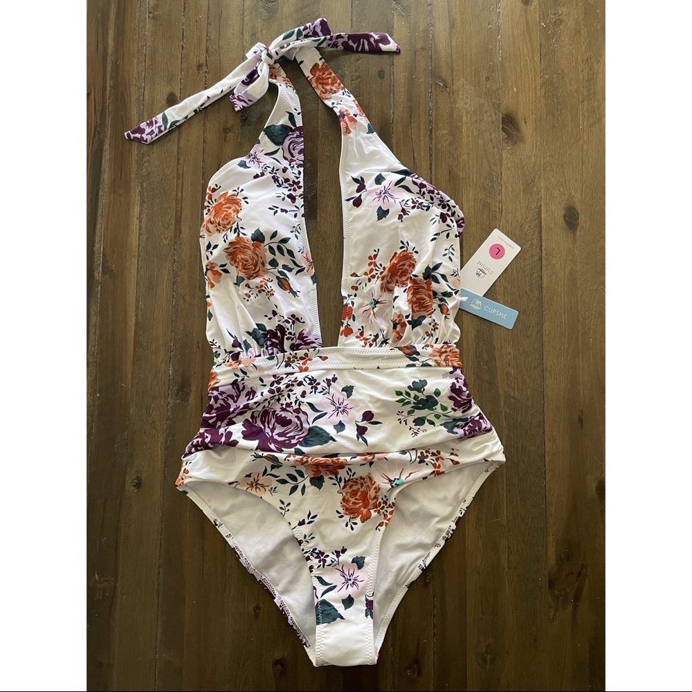Cupshe one piece bathing suit size Large